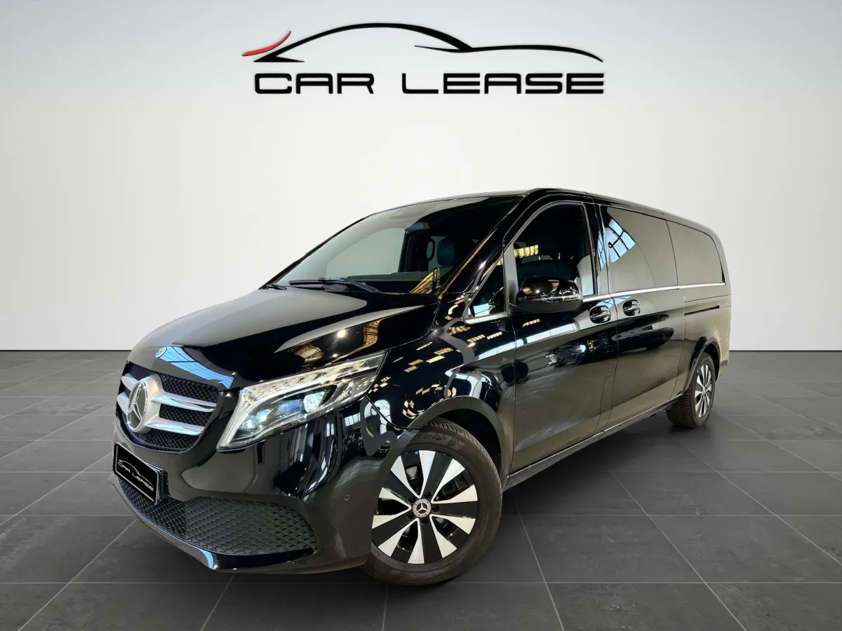 Mercedes Classe V Extra-Long — photographie 1