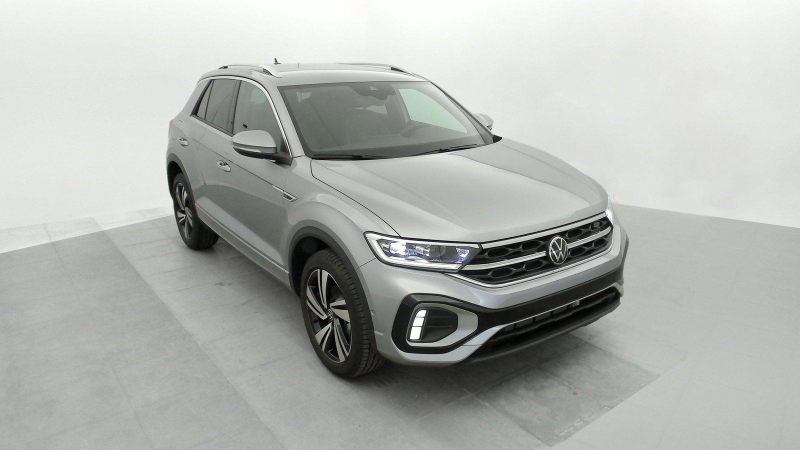 volkswagen T-roc — photographie 1